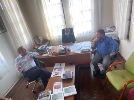 YAGEV VAKFI BAŞKANI SERKAN ÖZKAYA VE ADANA SEYHAN BELEDİYE BAŞKANI ALİ KEMAL AKAY’DAN SEYHAN HALKI İÇİN ÖNEMLİ PROJELERE DAİR GÖRÜŞME.