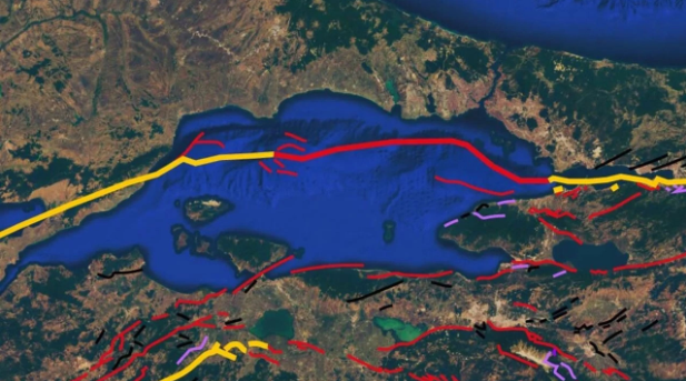 BÜYÜK İSTANBUL DEPREMİ İÇİN NET TARİH VERİLDİ: BURSA'DAKİ DEPREMİN ARDINDAN MARMARA’DAKİ FAYDA BÜYÜK KIRILMA BAŞLADI MI?