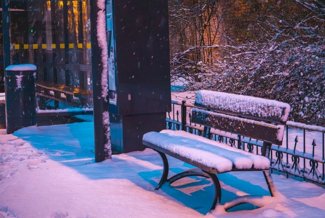 İSTANBUL'A KAR GELİYOR