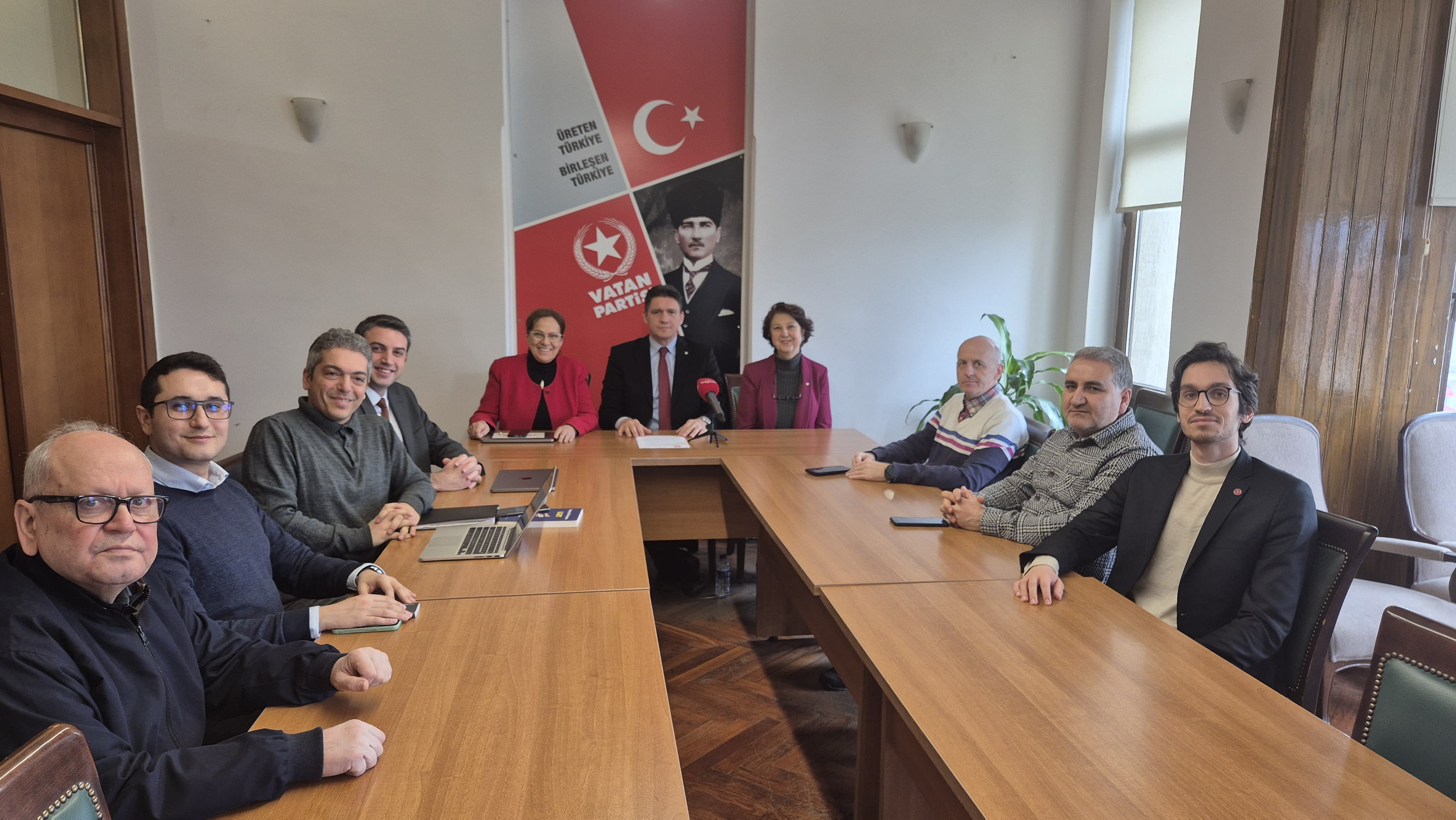 "USAİD FONLARI AÇIKLANSIN"