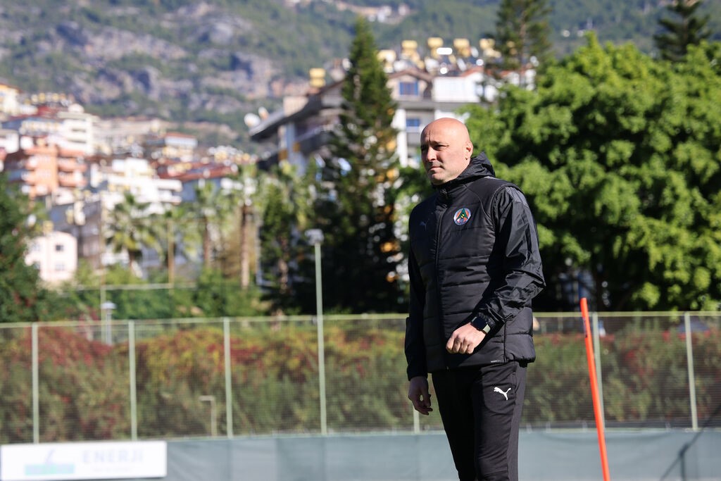 Alanyaspor, Trabzonspor hazırlıklarına başladı