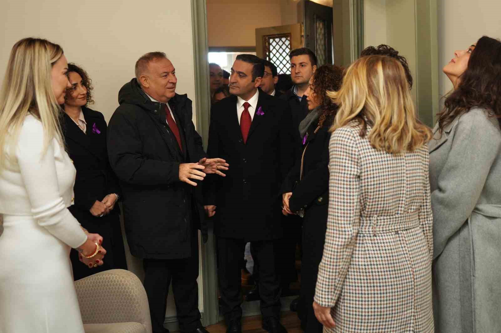 Beyoğlu’nun ilk ‘Kadın Danışma ve Yaşam Merkezi’ açıldı