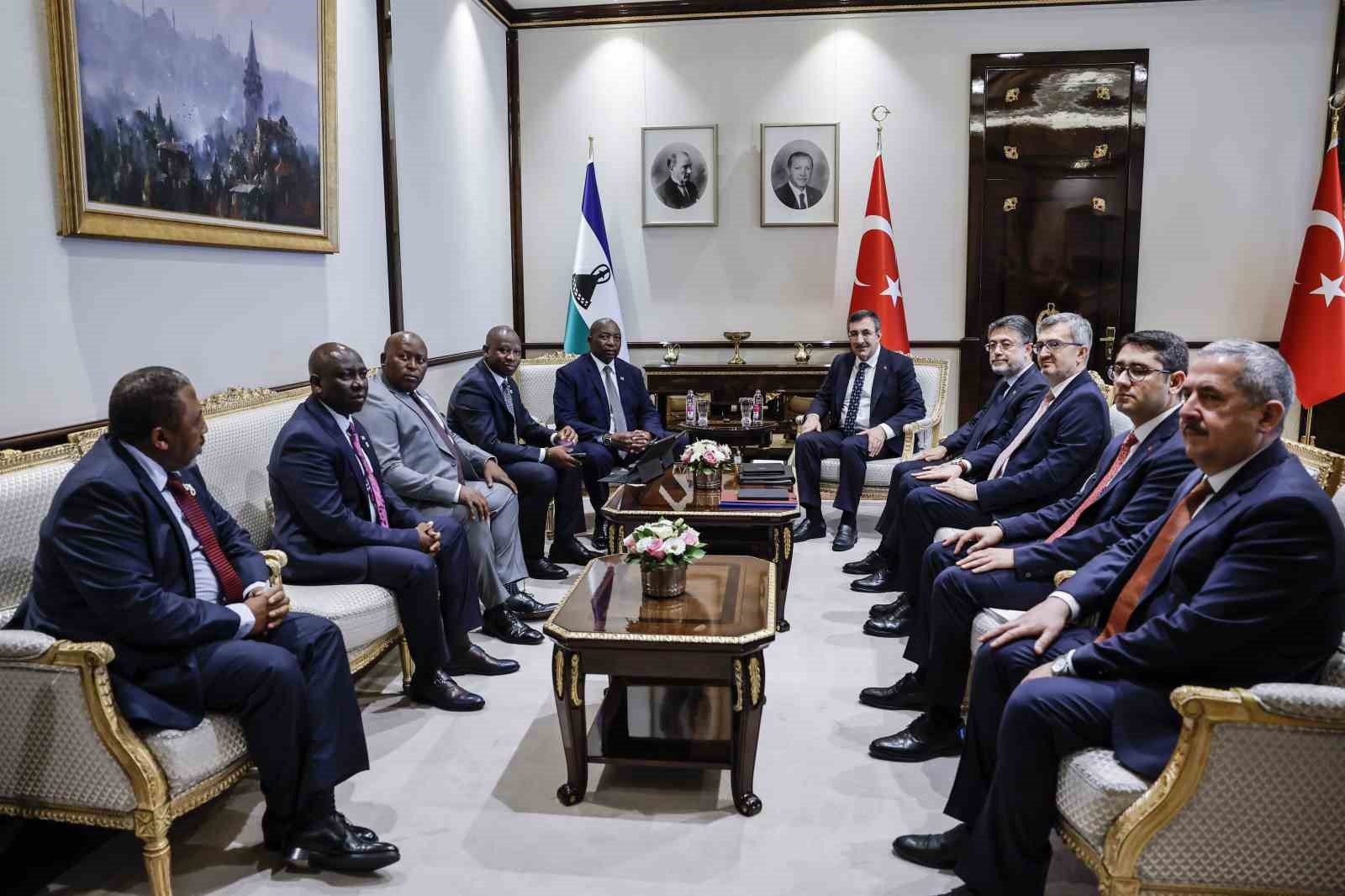 Cumhurbaşkanı Yardımcısı Yılmaz, Lesoto Başbakanı Matekane’yi kabul etti