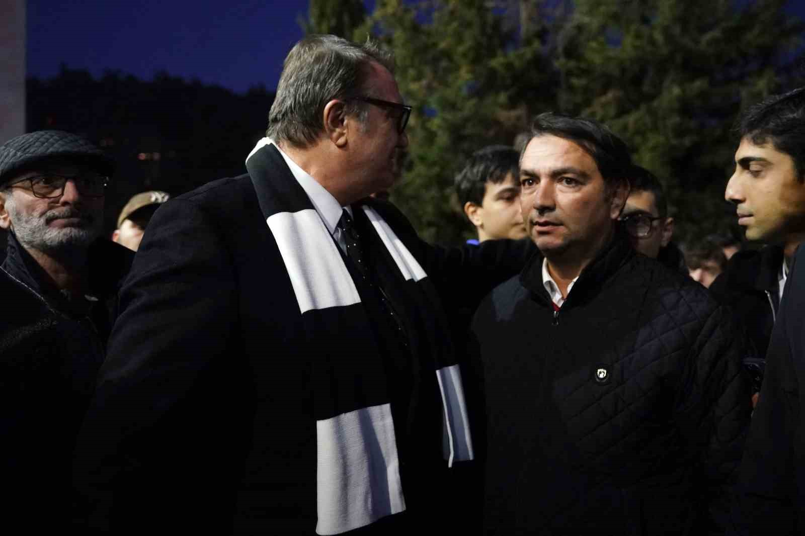 Hasan Arat, Beşiktaş Kulübü’ne veda etti