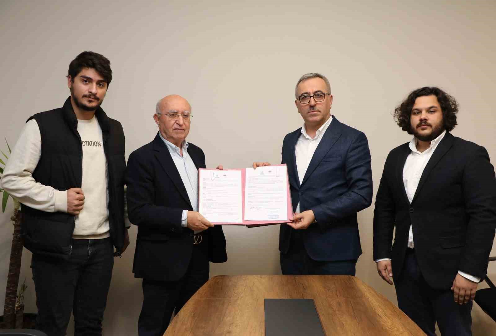 Hatay Büyükşehir Belediyesi, hak sahibi olmayan ailelere umut olmak için ilk adımı attı