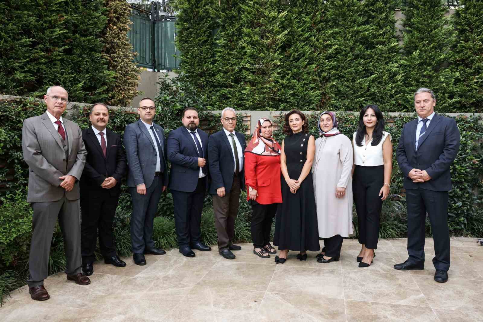 Öksüt’ün ‘Öznesi Kadın Olan Projeler’i ödüller kazanmaya devam ediyor