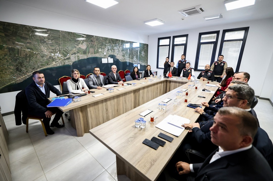 Silivri Belediyesi kışa hazırlık toplantısı yaptı